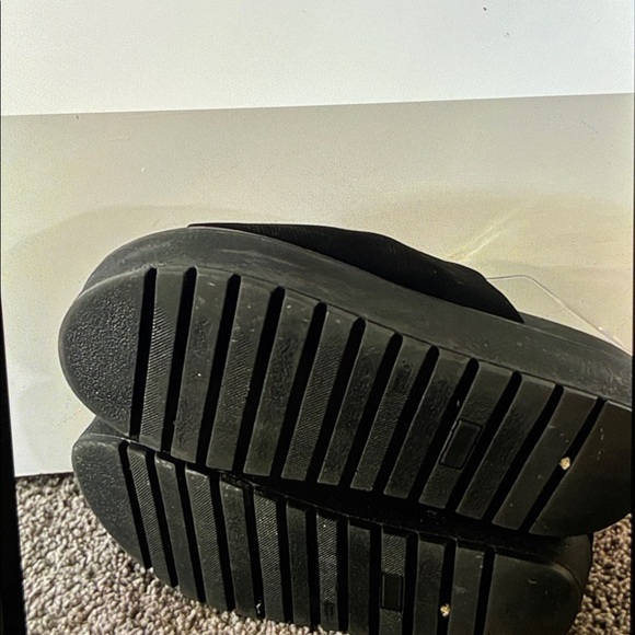 Steve Madden Platforms Slide Sandals Size 37 or 7 - Picture 3 of 5